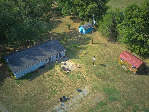 2nd image of 362 Neals Ln