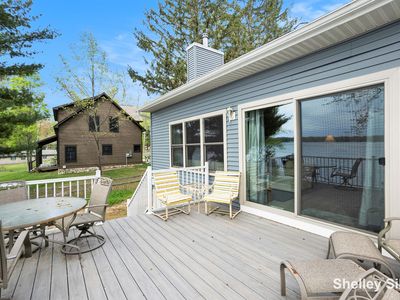2496 Wolf Lake Dr, Baldwin, MI, 49304