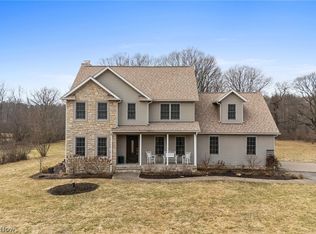 10960 Auburn Rd, Chardon, OH 44024