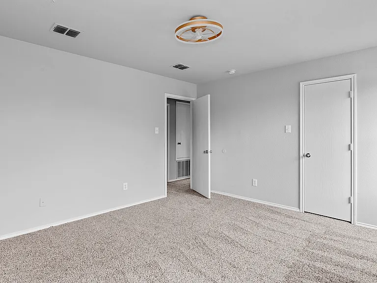 500 Canvas Ct — Photo 20