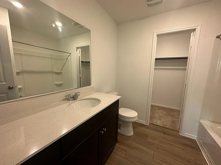 333 Amber Gln — Photo 18