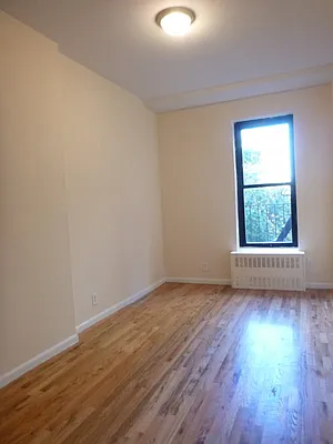 Rented by Bohemia Realty Group | media 13