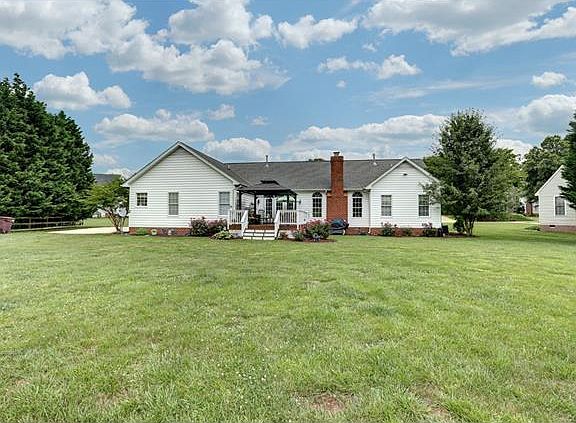 4th image of 8404 Summer Walk Pkwy