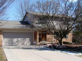 3455 Hillside Dr, Ypsilanti, MI 48197