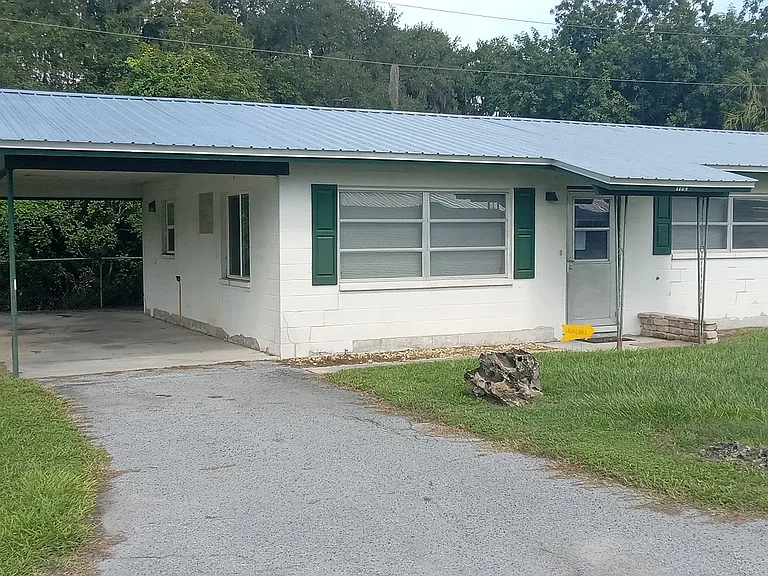 1104 Jungle Ct — Photo 1