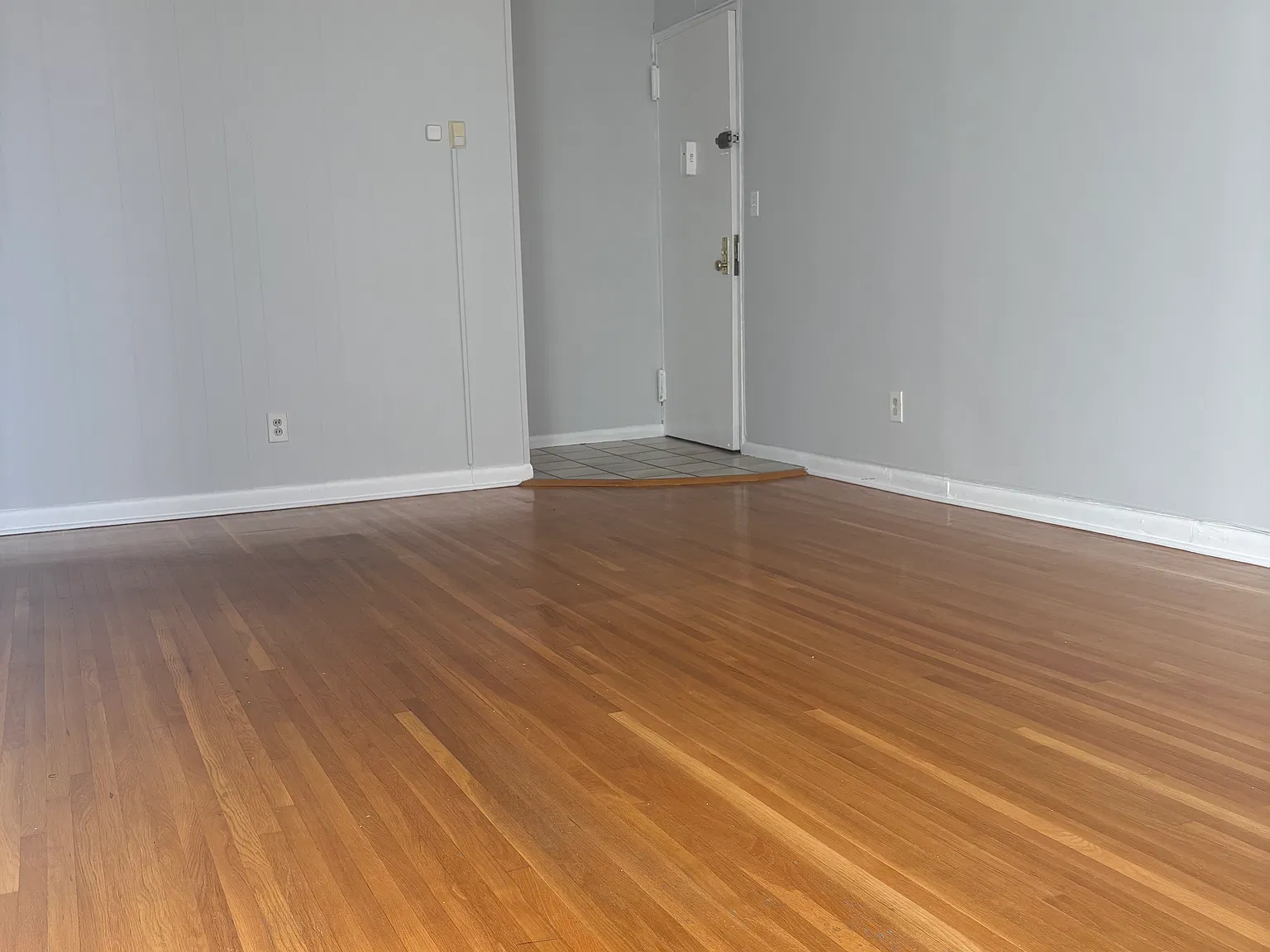 1 bed, $2,200 — Photo 2