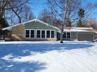 2465 Lionel COURT, Brookfield, WI 53045