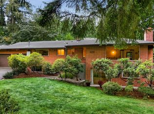 17823 29th Ave NE, Lake Forest Park, WA