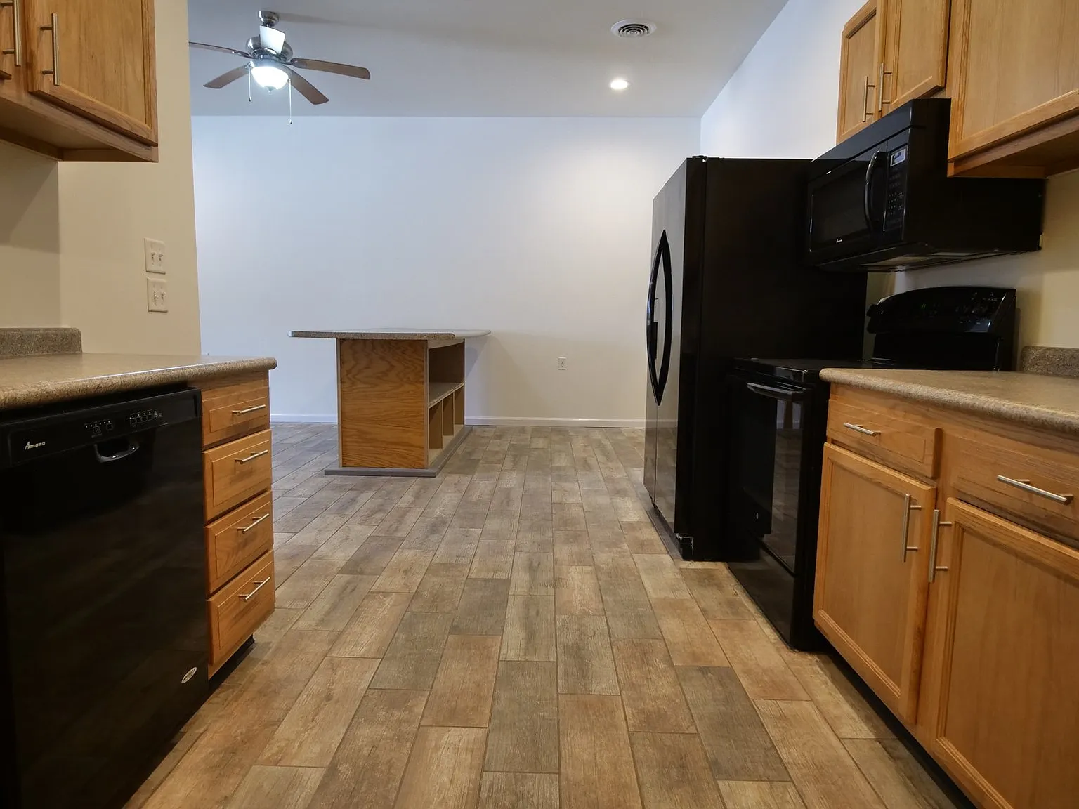 2 Bed 1 Bath Unit in Mount Orab - $1190 - Available 10/2/2026 — Photo 3