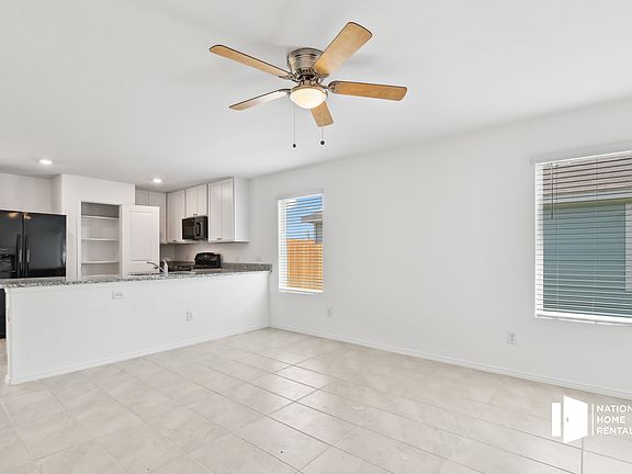 4th image of 4032 Dublin Ridge Dr