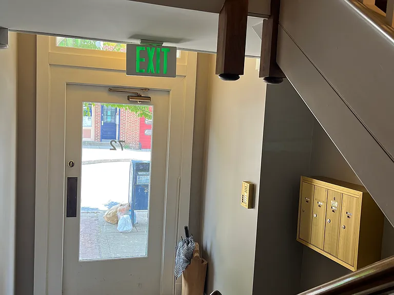 74 S Market St #74B — Photo 9
