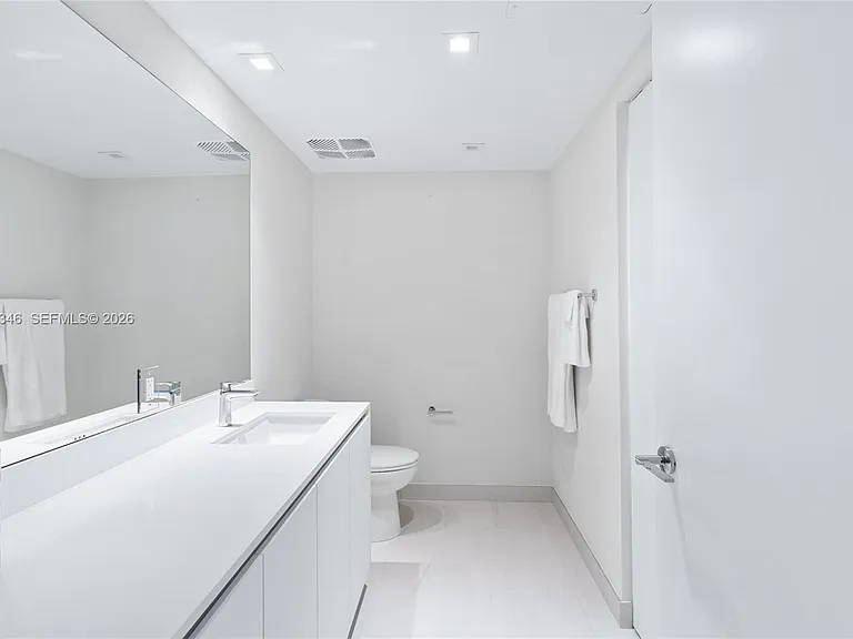 1116 N Ocean Blvd #1404 — Photo 41