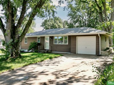 5025 N 58th St, Omaha, NE, 68104