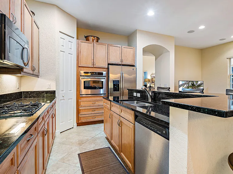 1043 Vintner Blvd — Photo 31