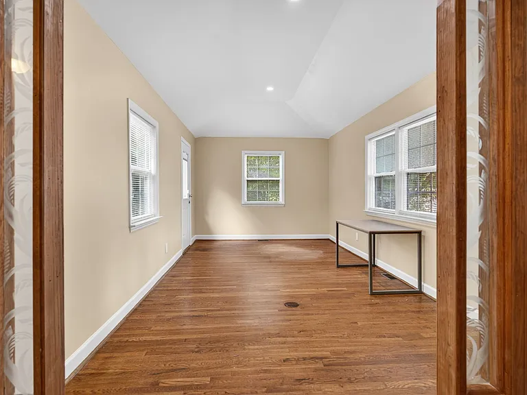 3107 Beaconwood Dr — Photo 15