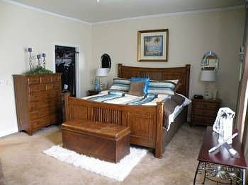 3rd image of 114 W Reservoir Ave #114
