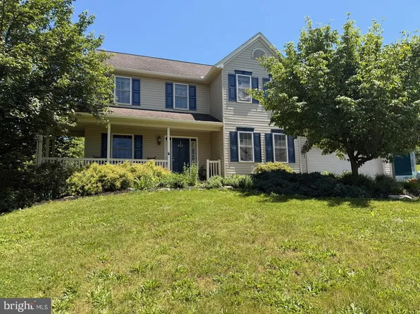 478 N Lancaster St, Jonestown, PA 17038