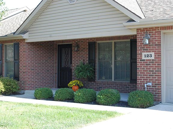 2nd image of 123 Coates Dr