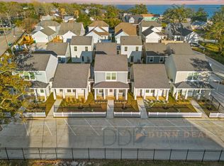 1525 2nd St, Gulfport, MS 39501