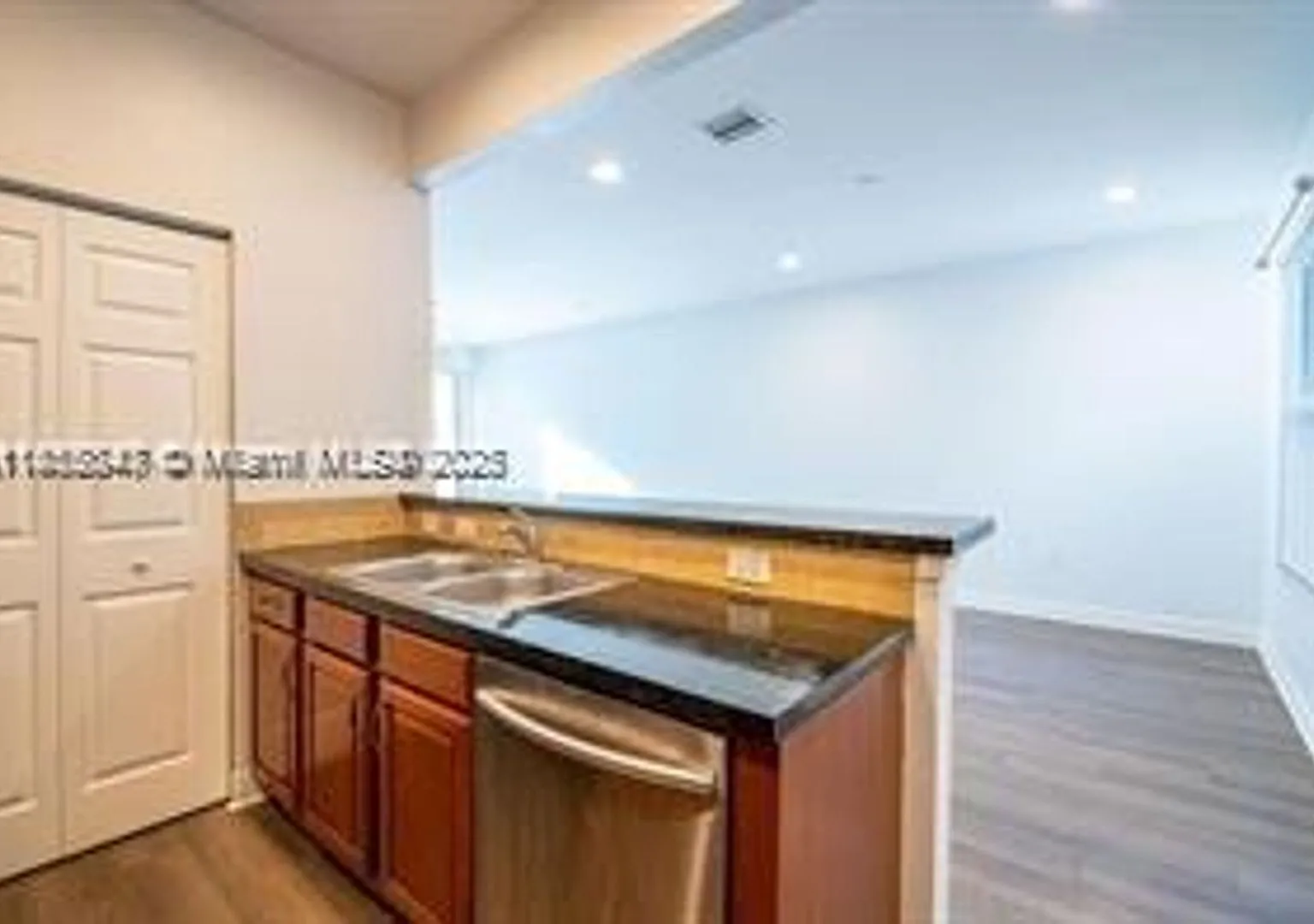 109 SW 147th Terrace 1109, Pembroke Pines, FL 33027 — Photo 3