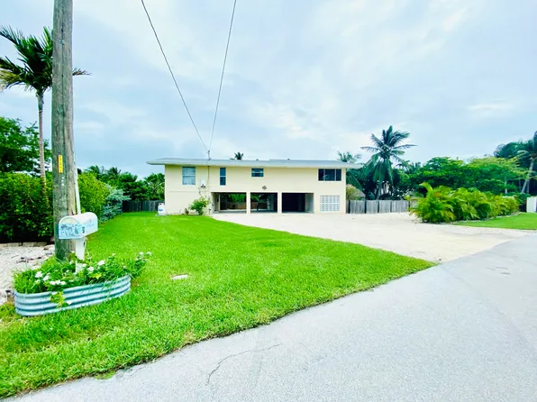 93 Venetian Way, Sugarloaf Key, FL 33042