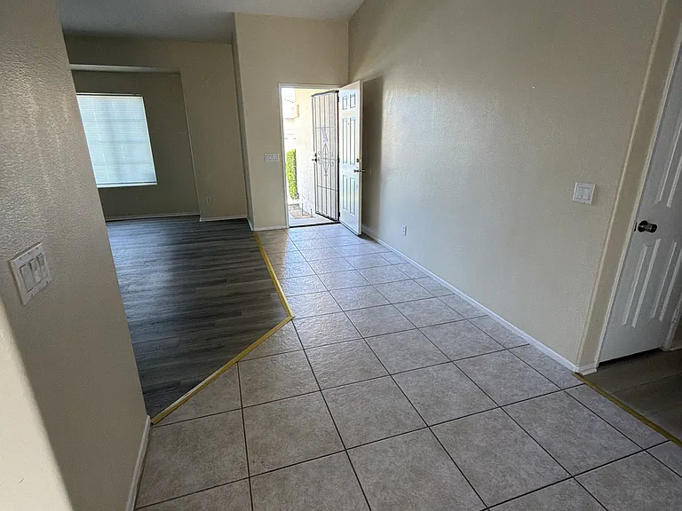 2647 W Hazy Way — Photo 13