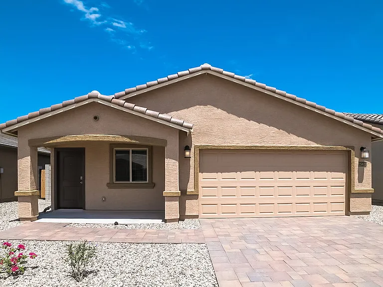 25832 W Samantha Way — Photo 1
