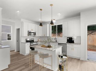 213 9th Ave, Hickory, NC 28602
