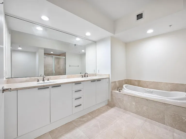15051 Royal Oaks Ln #2106 — Photo 21