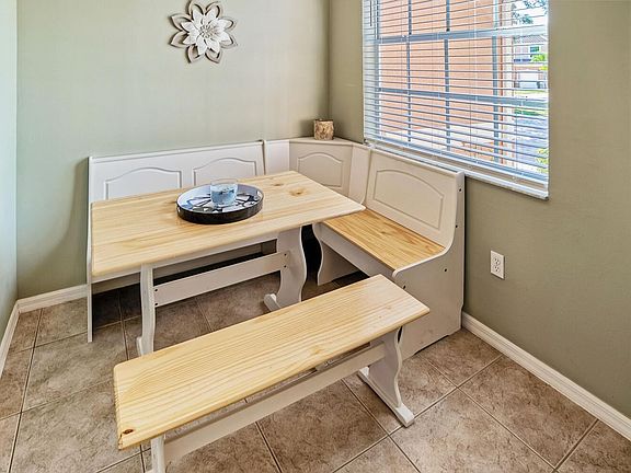 4th image of 14110 Winchester Ct APT 1303