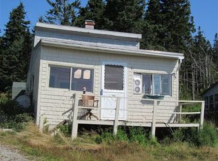 410 Minturn Rd, Swans Island, ME 04685