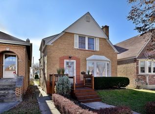 6031 W Nelson St, Chicago, IL 60634