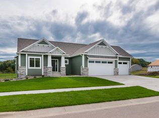 4590 Cassidy Ridge Dr NE, Rochester, MN 55906