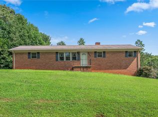 5024 Gardengate Rd, Asheboro, NC 27205