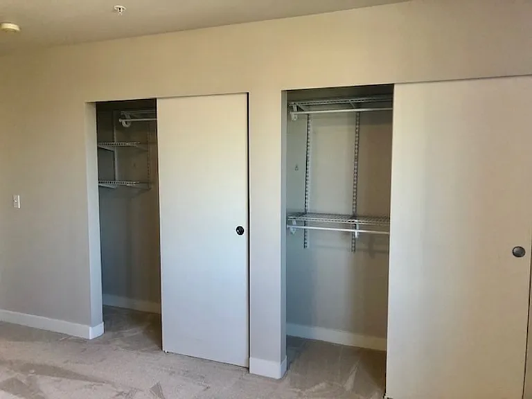 2504 Western Ave #723 — Photo 10