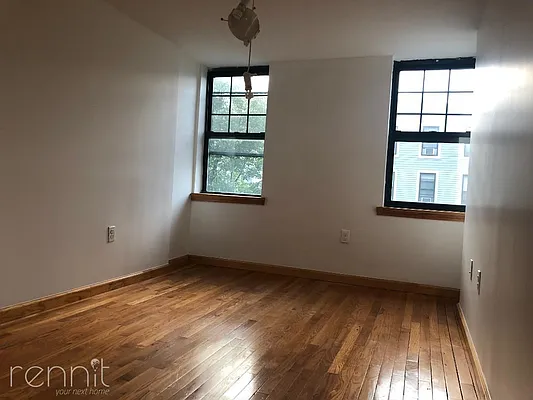 Rented by Rennit Inc. | media 18