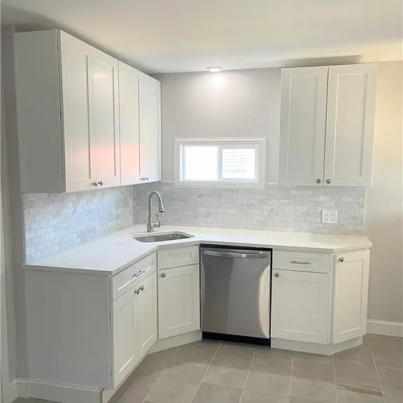 10 Treadwell St — Photo 2