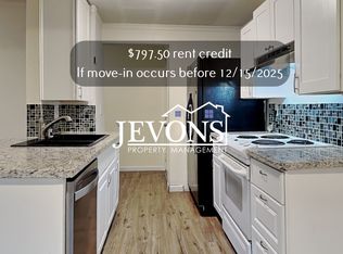 3915 Mason Loop Rd #4, Tacoma, WA 98409