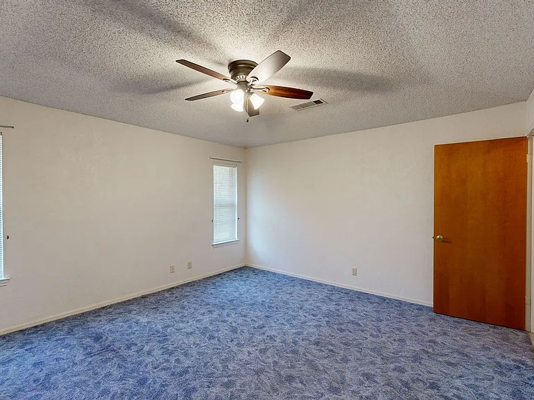 1711 Redwood Dr — Photo 20