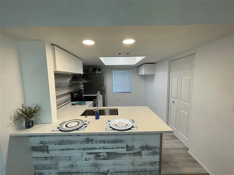 103 Palmetto Ct #103 — Photo 10