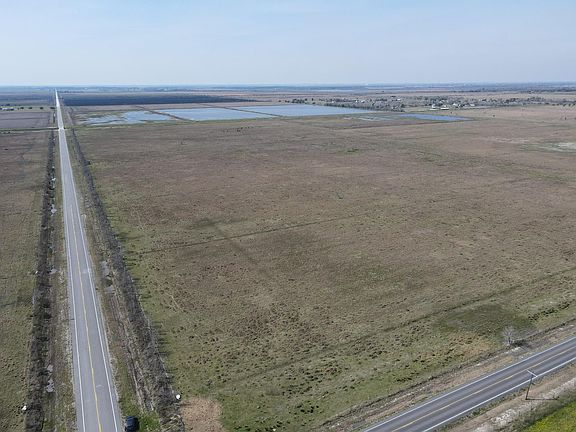 3rd image of Ward Line