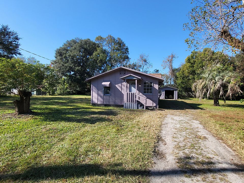 1st image of 852 Dennison St
