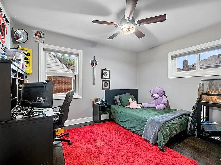 7027 Foster St — Photo 8
