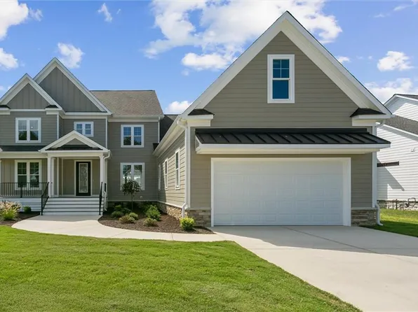 107 Goffigans Trce, Yorktown, VA 23693
