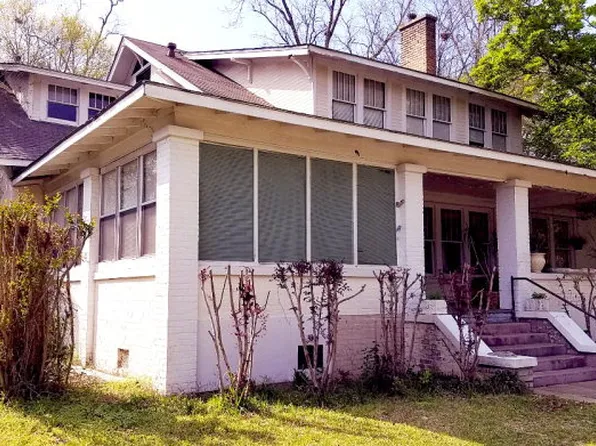 746 N 4th Ave, Laurel, MS 39440