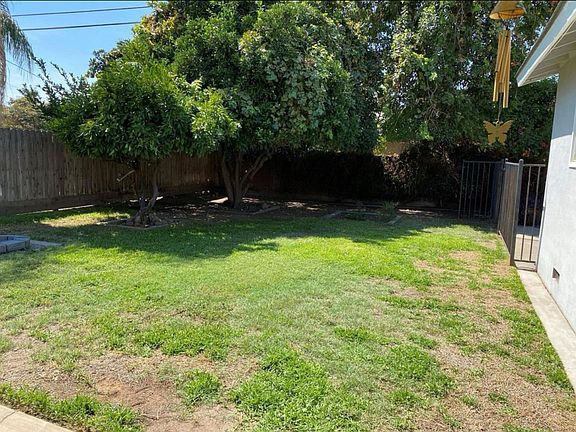 3rd image of 2303 S Sallee St