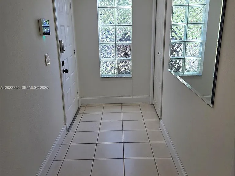 413 Lakeview Dr #104 — Photo 23
