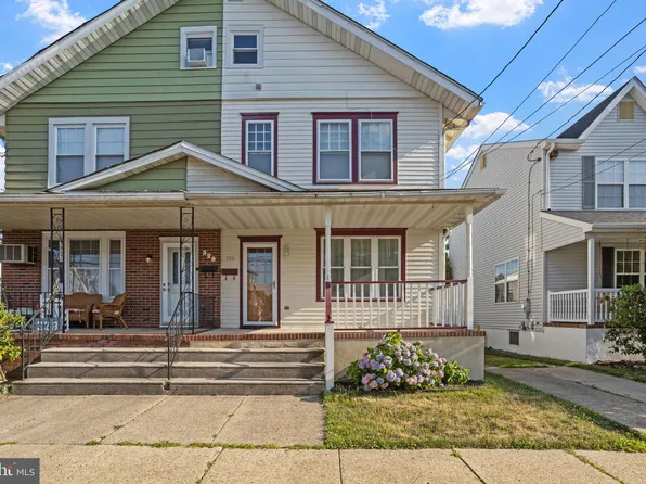 330 Elm Ave, Burlington, NJ 08016