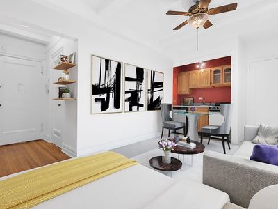 457 W 57th St #1209, Manhattan, NY, 10019