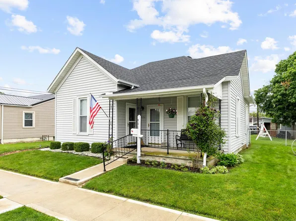 921 S North St, Washington Court House, OH 43160